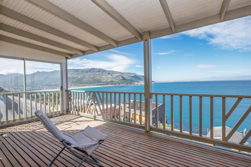 To Let 3 Bedroom Property for Rent in Fish Hoek Western Cape